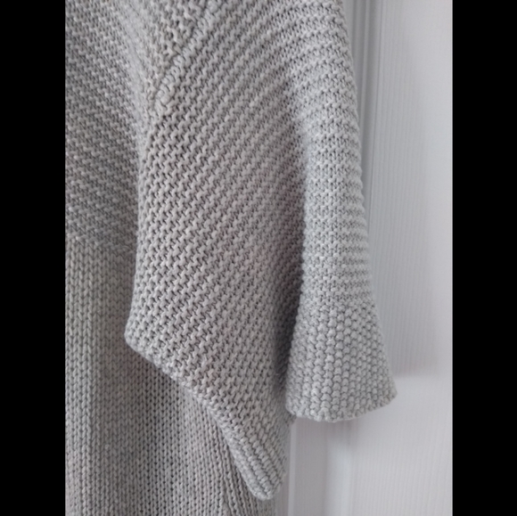 Lane Bryant Gray Sweater Size 14/16 - Picture 5 of 6